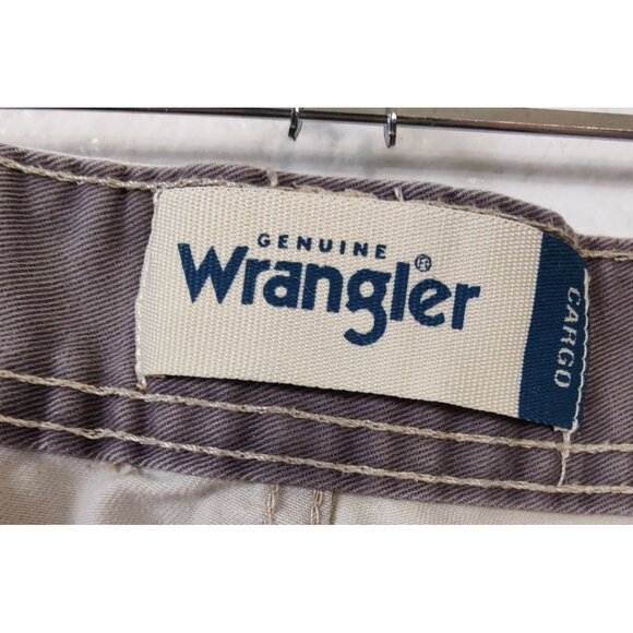 Wrangler Men's Cargo Cream Pants Size 38x32 - Picture 3 of 5